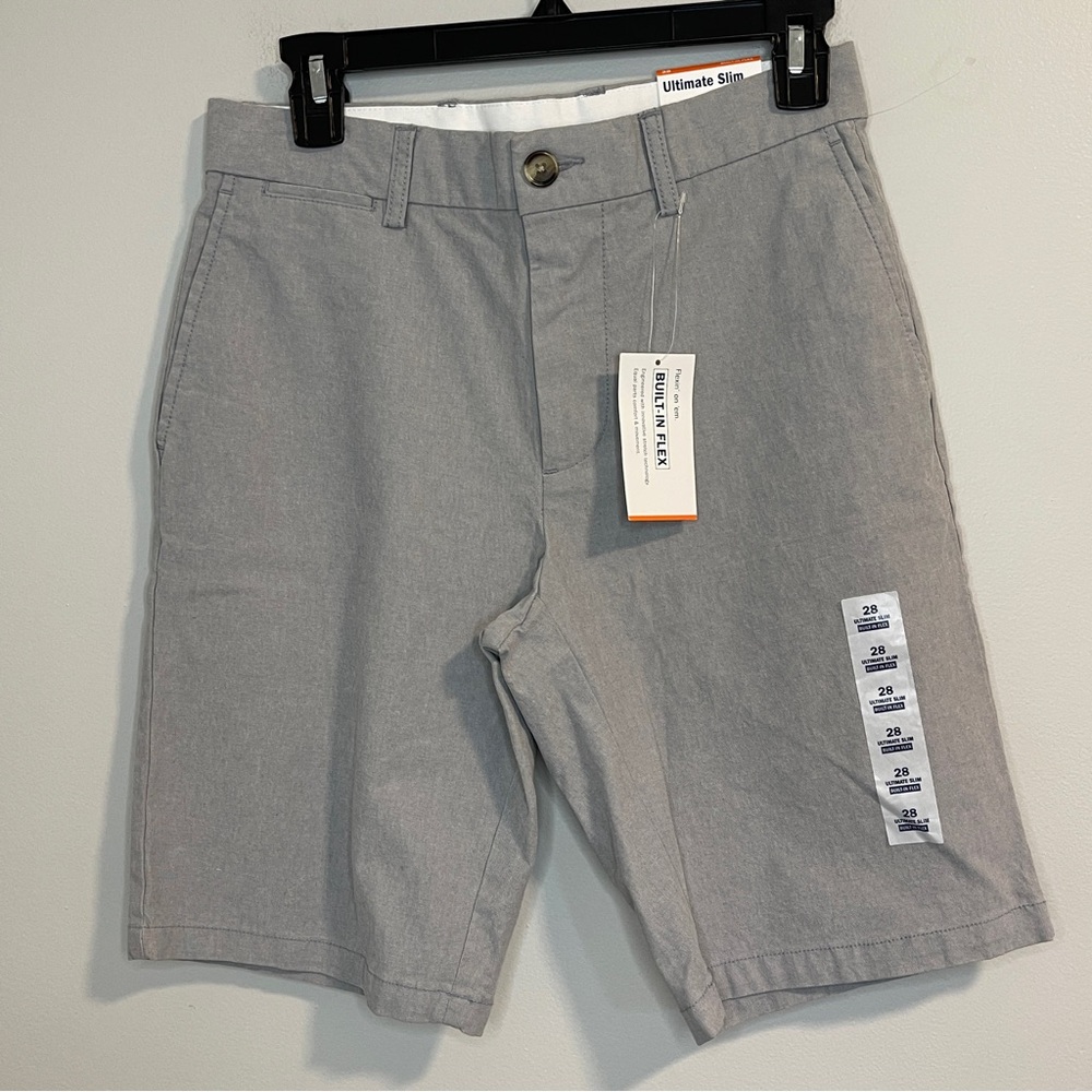 Old Navy Ultimate Slim Flat Front Navy Shorts 28
